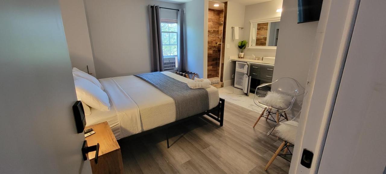 Eagle'S Landing Lodge 커스터 외부 사진